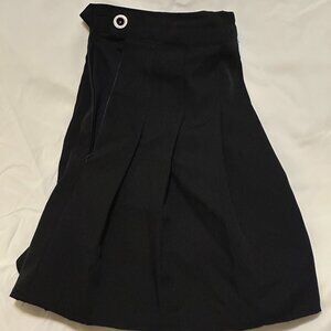 Pleated black mini skirt